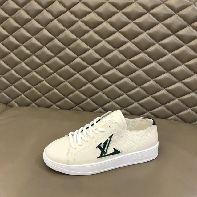 men LV shoes-275